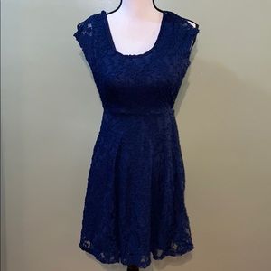 Navy blue lacy dress💙
